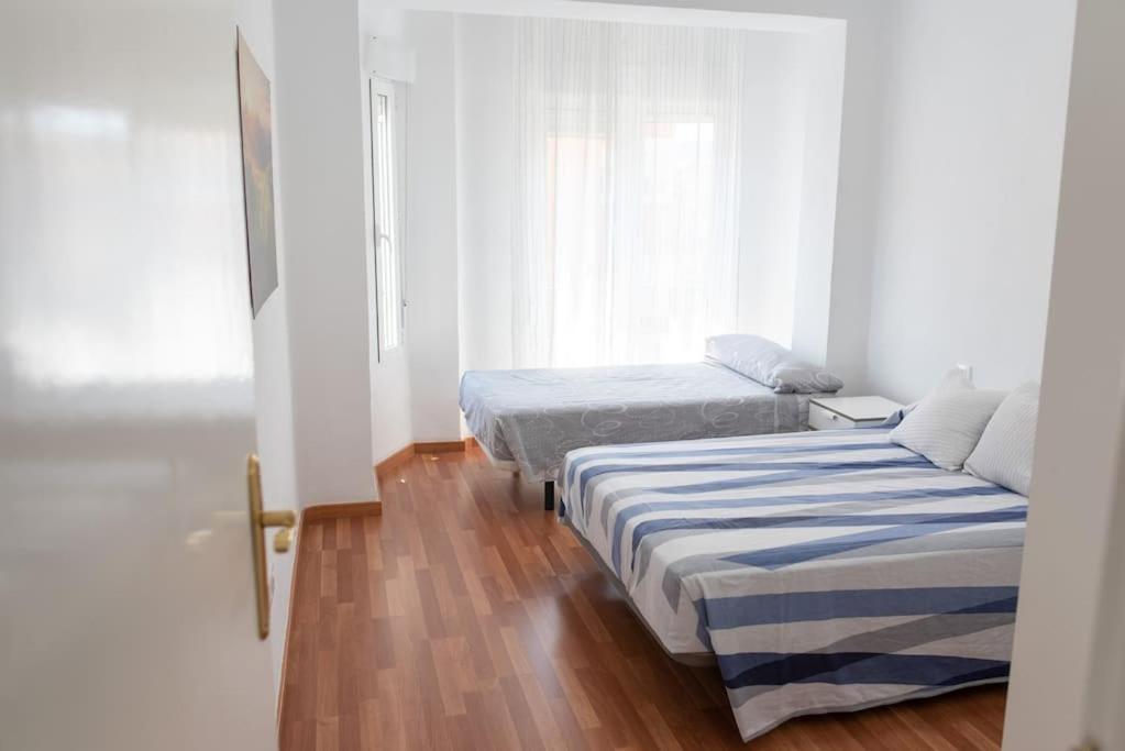 Apartamento Alexa, A 800Mts Catedral Wifi Smart Tv Murcia Exterior photo